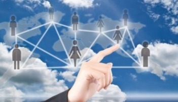 代碼即未來 男孩學計算機信息技術，酷炫高薪的硬核選擇